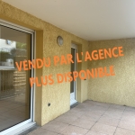 STUDIO LOUE AVEC TERRASSE ET PARKING – IDEAL INVESTISSEUR
