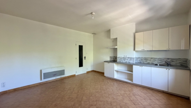 GARDANNE : BEAU TYPE 2 LUMINEUX